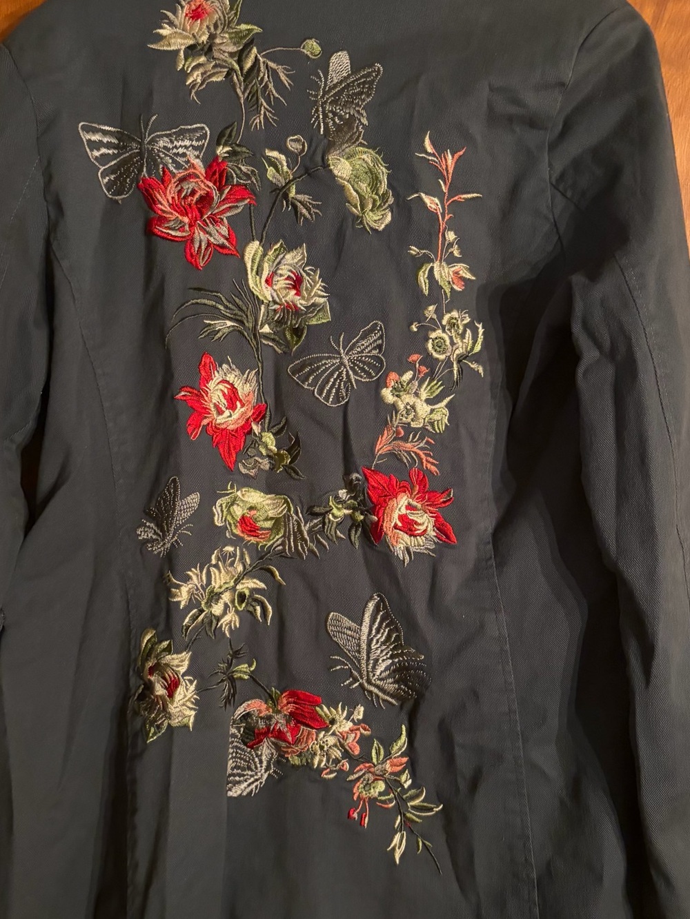 Paparazzi by Biz. Stunning Embroidered Artwear Coat Size L Floral Butterfly - Picture 5 of 5